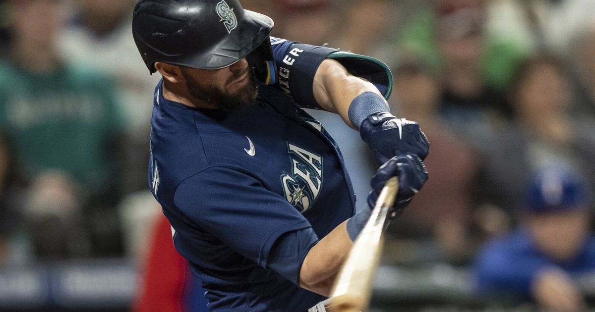 Mariners outlast Rangers, drop magic number to one to end postseason drought
