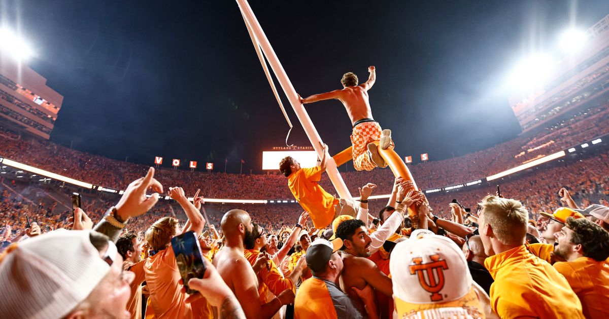 AP Top 25: Tennessee up to No. 3, ‘Bama’s top-5 streak ends