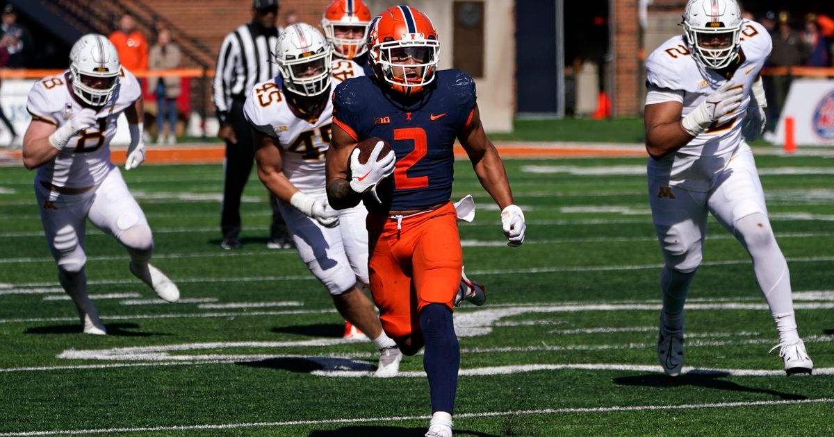 Brown’s 180 yards, defense carry No. 24 Illini past Gophers