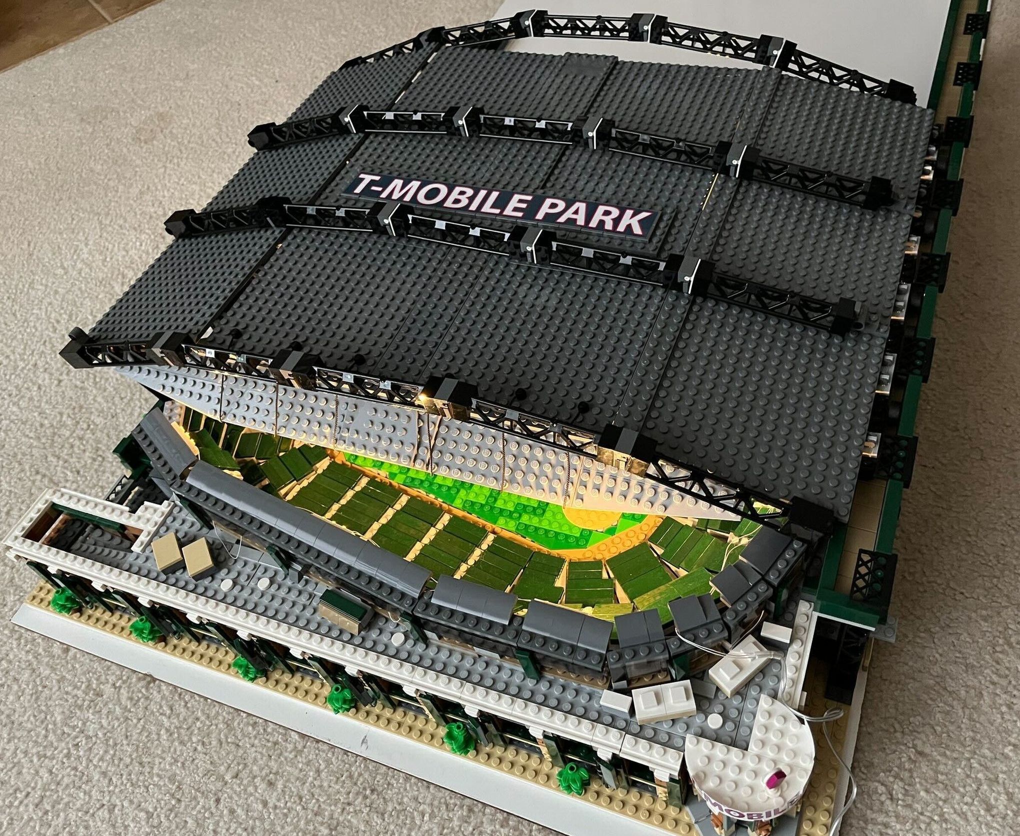 Mukilteo man builds Lego T-Mobile Park with impressive details