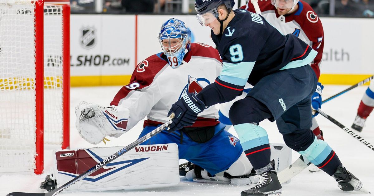 Photos: Kraken vs. Avalanche hockey