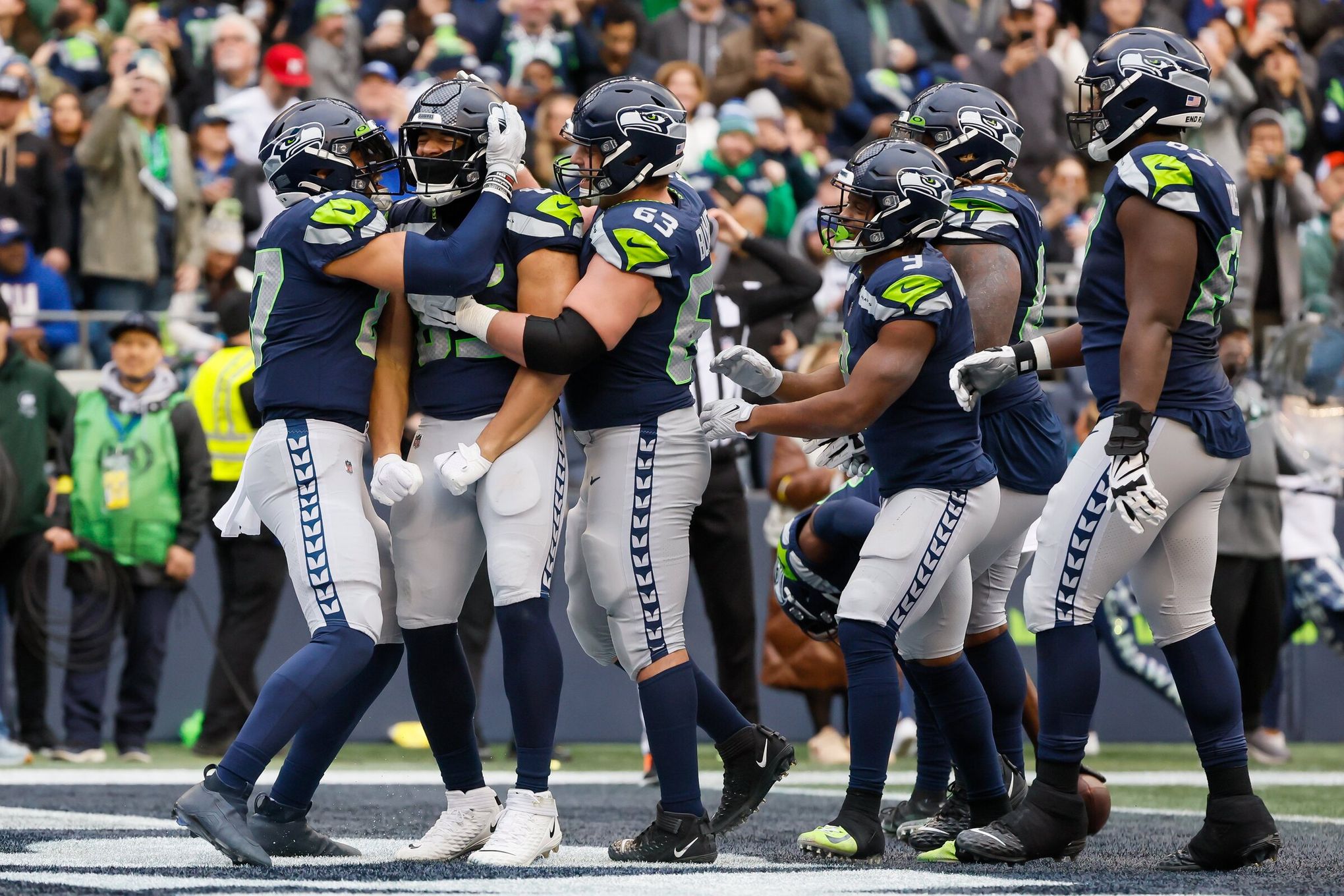 With the postseason on the line, Seattle is a Lions town now
