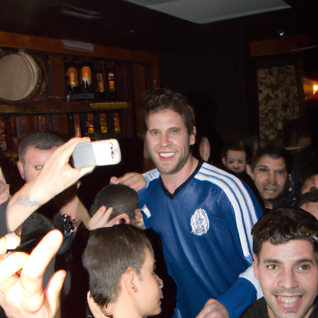 Argentinians Mob Soccer Star Lionel Messi at Restaurant