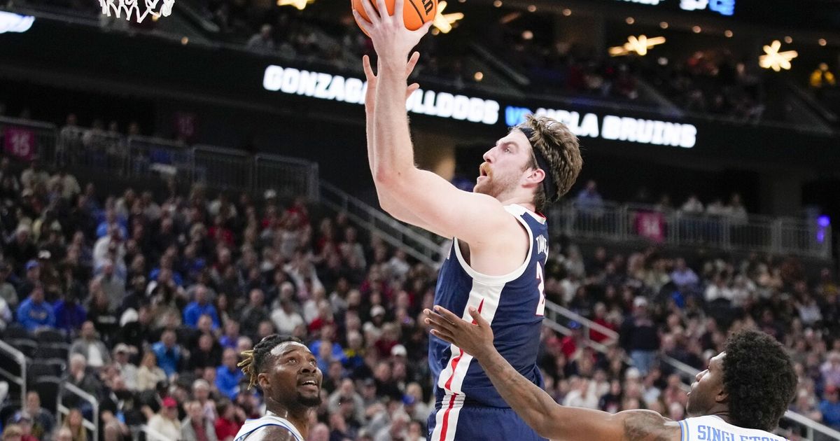 Gonzaga and UCLA Battle in NCAA Men's Tournament as Lower Seeds Shine