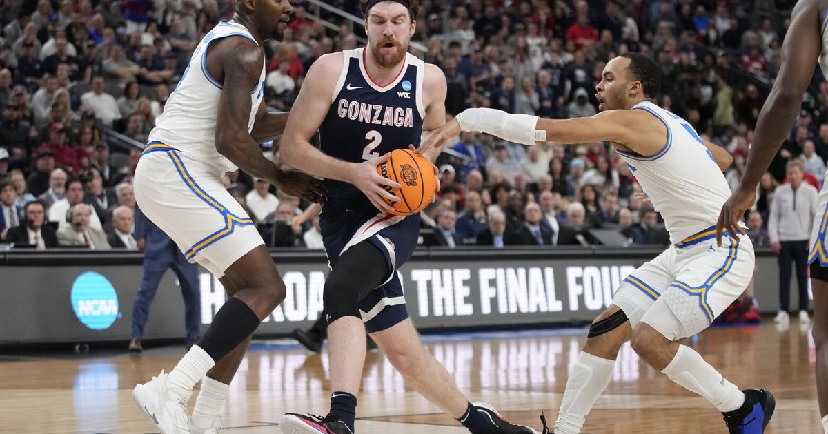 Gonzaga Men's Basketball Advances to Elite Eight Thanks to Julian Strawther's Three Lifts