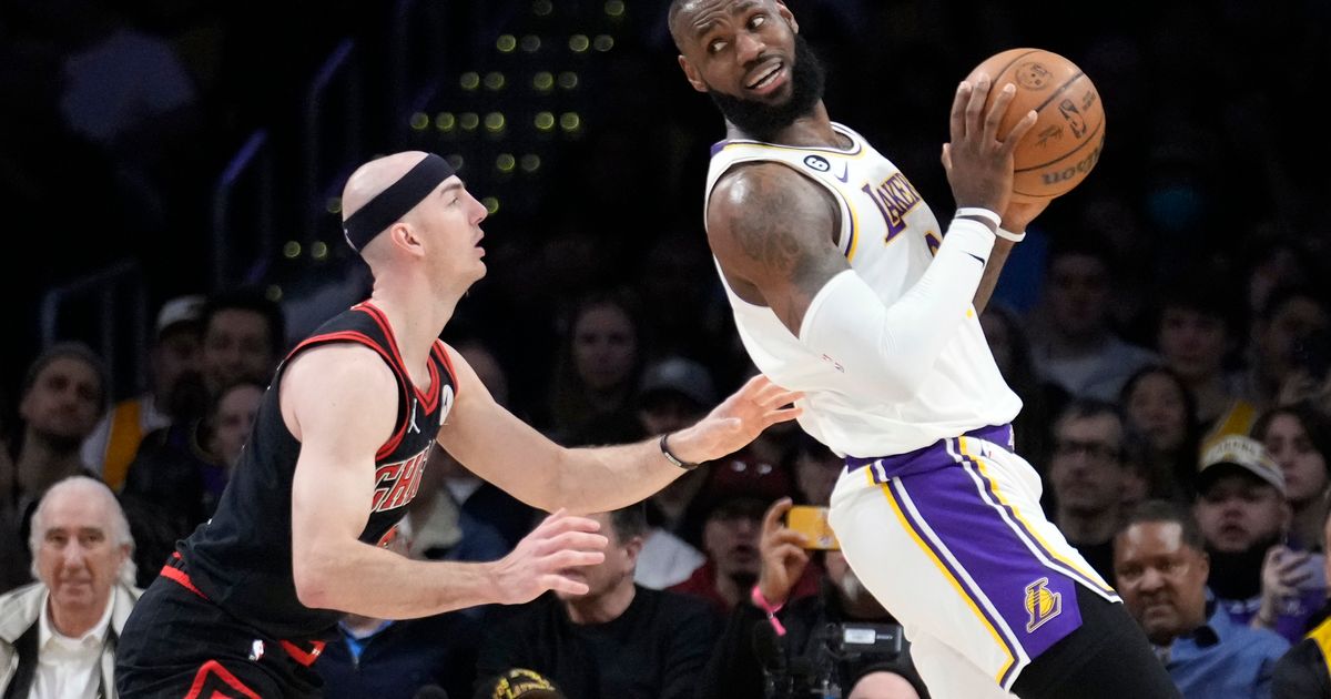 Lakers Lose to Bulls 118-108 in LeBron James' Return to Cleveland
