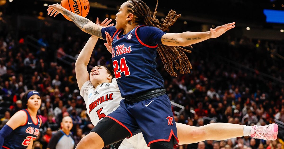 Louisville Cardinals vs. Ole Miss Rebels: NCAA Women's Basketball Sweet 16 Matchup