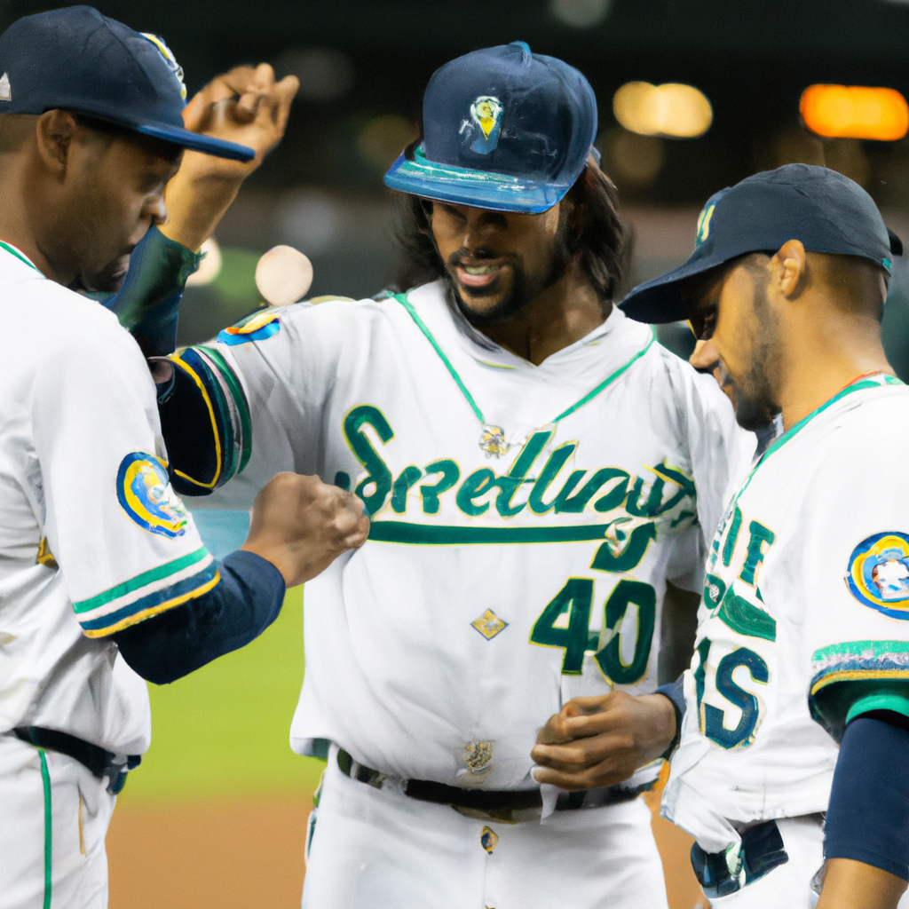 Mariners Break Scoreless Streak with Help from Crowd in Season-Opening Win