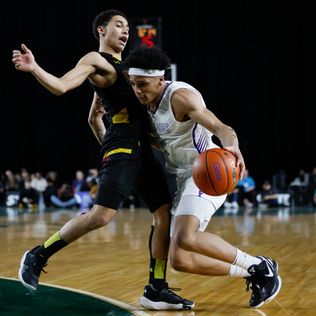 Photos: O’Dea vs. Garfield in 3A boys state title at 2023 Hardwood Classic