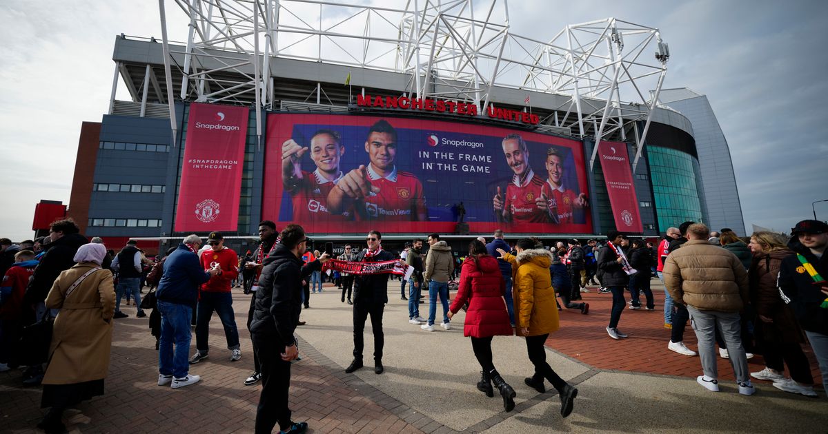 Sheikh Jassim to Submit Bid for Manchester United Football Club
