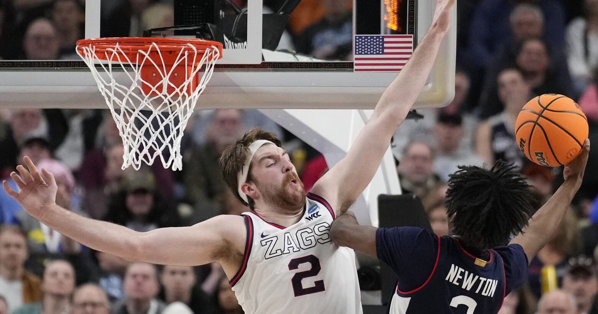 UConn Men's Basketball Overcomes Drew Timme's Foul Trouble to Defeat Gonzaga in Second Half