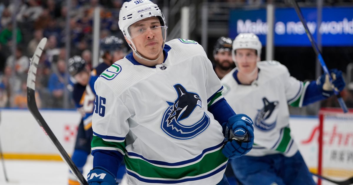 Vancouver Canucks' Kole Kuzmenko Declines to Wear Pride Jersey