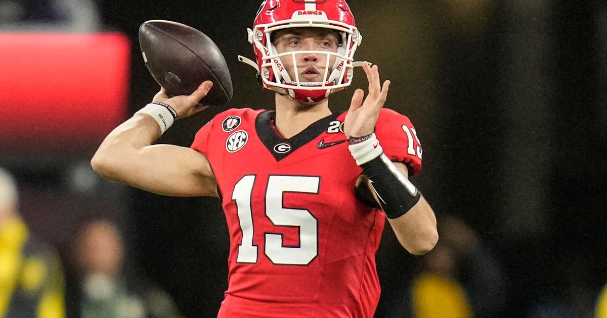 Beck Secures Top Spot on Georgia's Quarterback Depth Chart, But No Winner Declared Yet