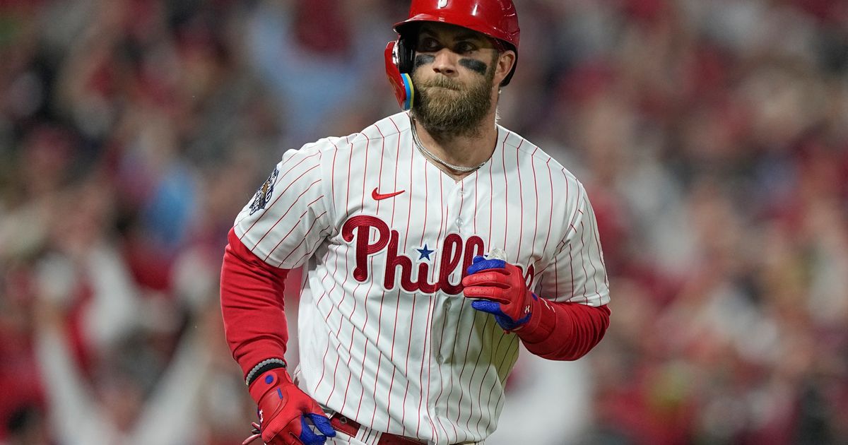 Bryce Harper Resumes On-Field Batting Practice After Surgery