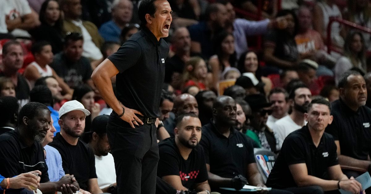 Bulls Eliminated from Playoffs by Heat, Will Face Bucks in First Round