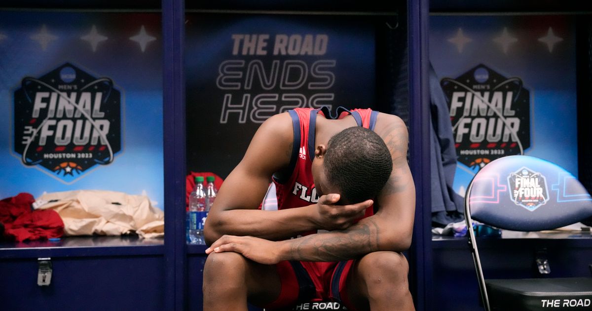 FAU Falls to San Diego State 72-71 in Final Four of NCAA Tournament