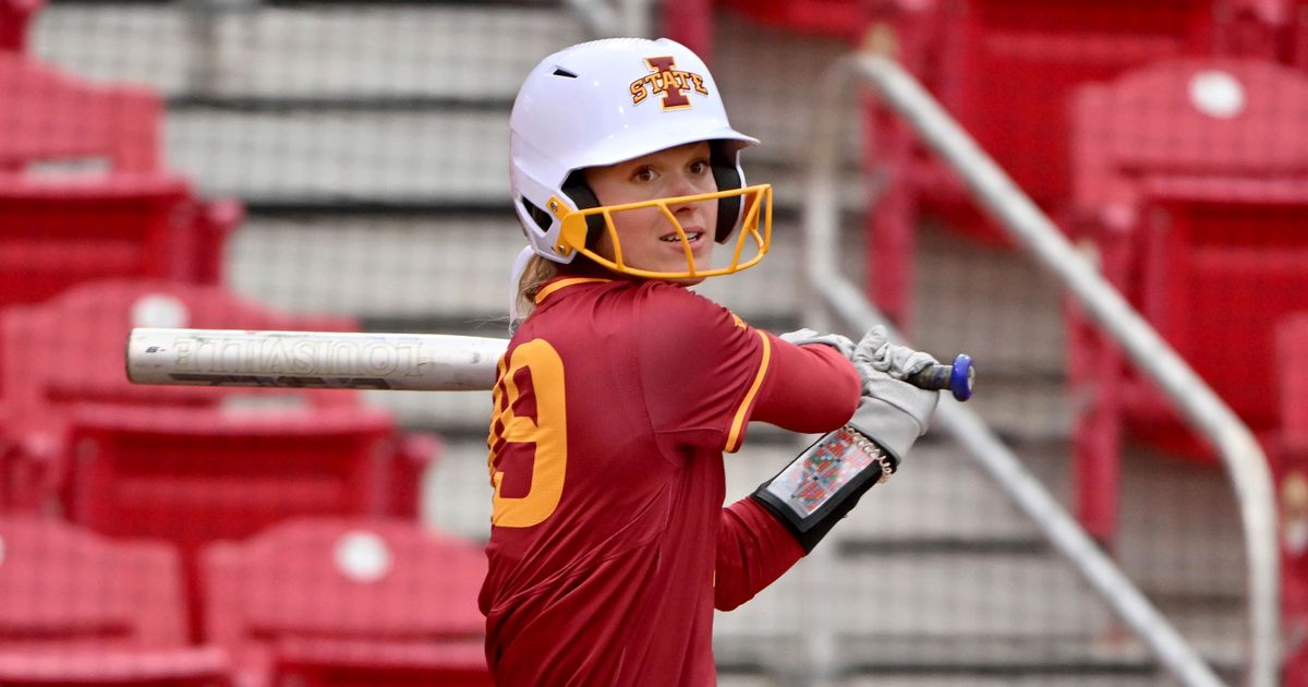 Iowa State Softball and West Virginia Baseball Teams Establish Friendship