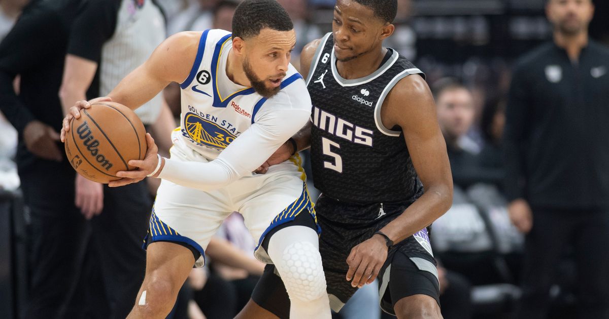 Kings Defeat Warriors 126-123 in Fox's Playoff Return