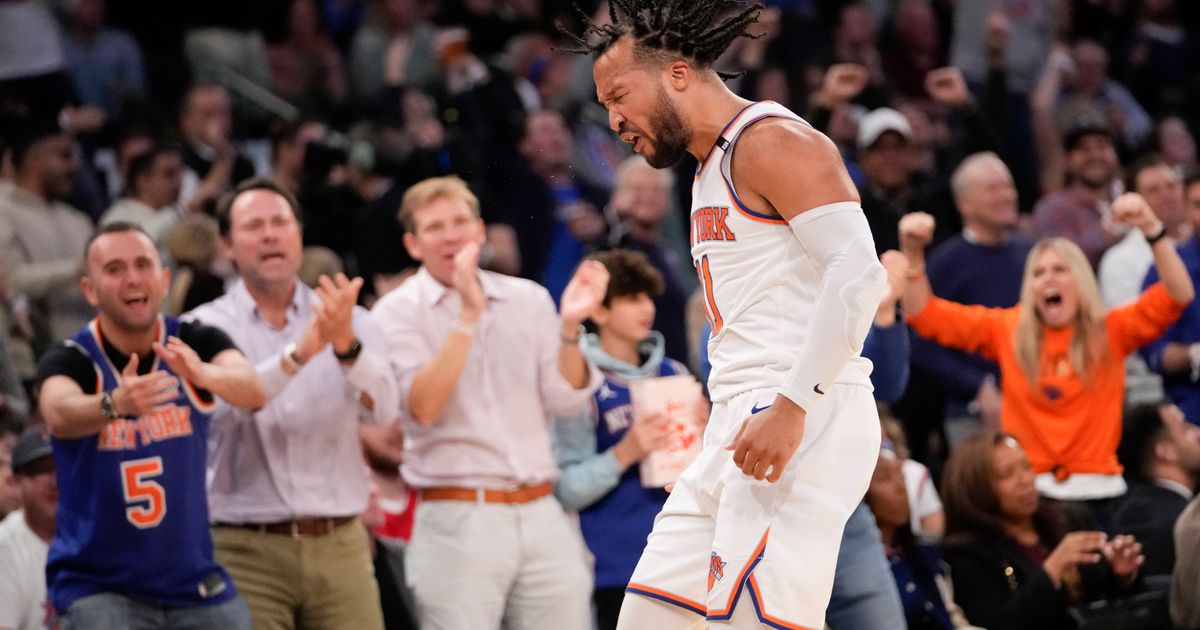 Knicks Defeat Cavaliers 102-93 to Take 3-1 Series Lead Behind Brunson and Barrett's Performances