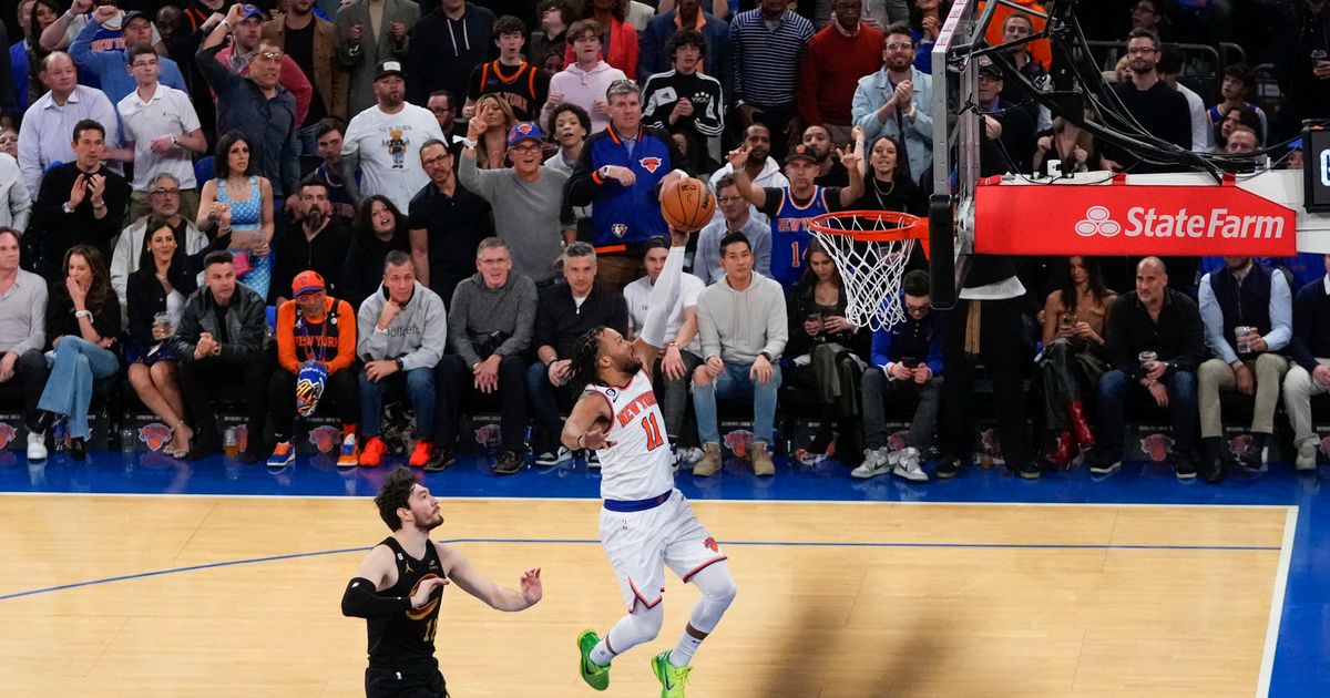 Knicks Defeat Cavaliers 99-79, Take 2-1 Series Lead