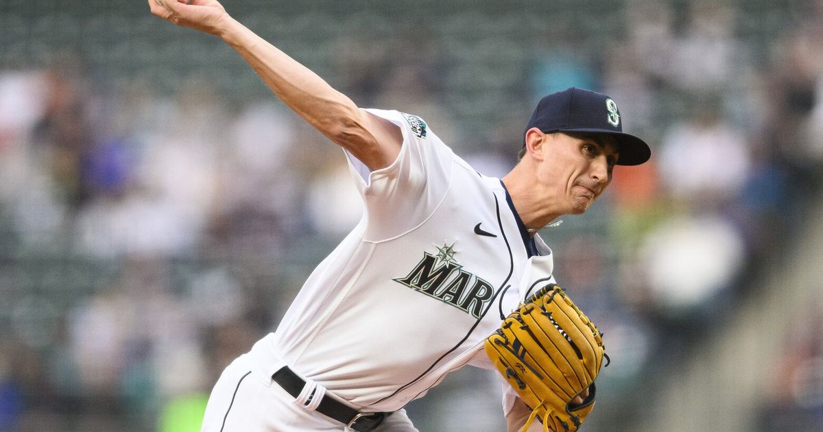 Mariners Defeat Cardinals in Season Opener, Showing New Additions