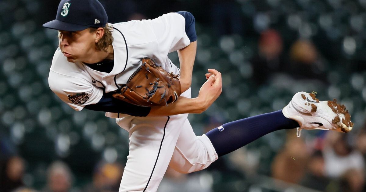 Mariners Lose to Brewers in Extra Innings Due to Offensive Struggles