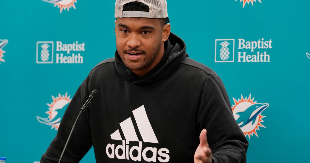 Miami Dolphins Quarterback Tua Tagovailoa Weighs Retirement After Suffering Multiple Concussions