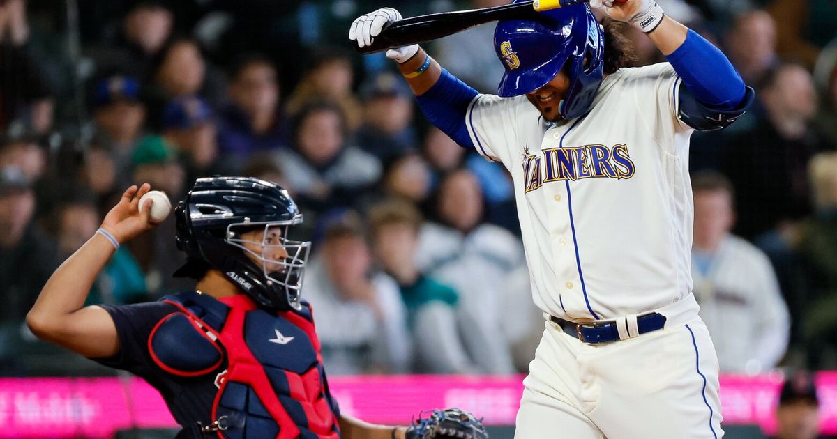 Seattle Mariners Lose Third Straight Game to Close Out Season-Opening Series