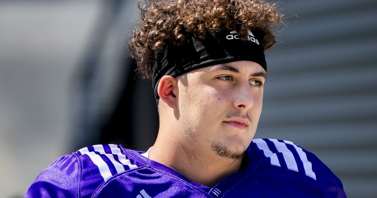 Senior Center Matteo Mele Set to Make UW Football Debut After Long Wait