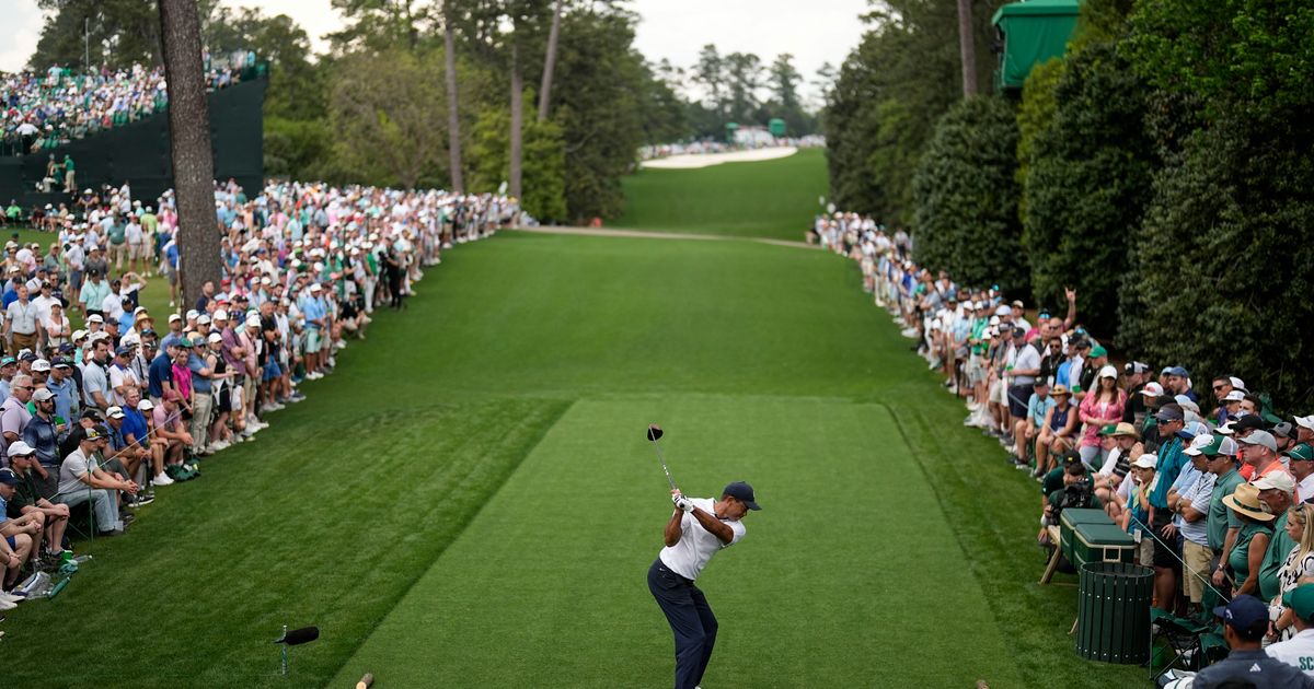 Tiger Woods Records Opening Round Score of 74 at 2019 Masters Tournament