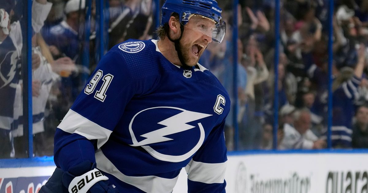 Toronto Maple Leafs Defeat Tampa Bay Lightning in Overtime to Take 3-1 Series Lead