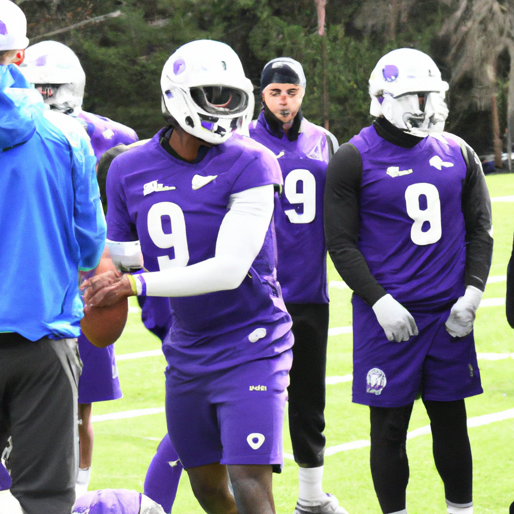 UW Huskies' Sixth Spring Practice: Observations