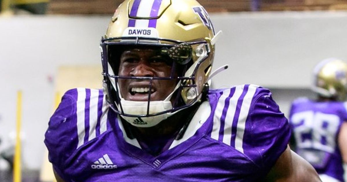UW Tailback Competition: Succeeding in Open Space to Avoid Queues