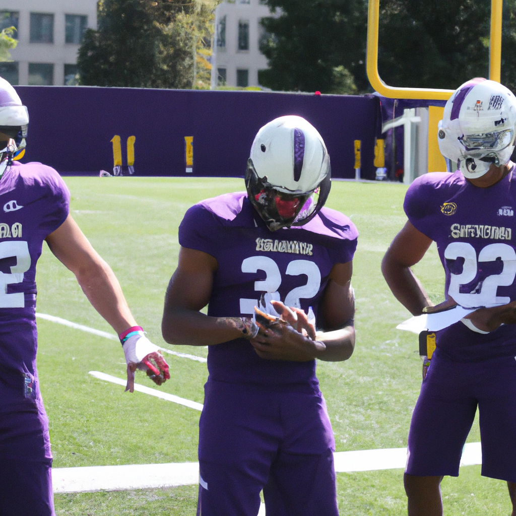 Washington Huskies Football: Standouts from Scrimmage, Prentice's Exit and Marcus Peters' Return