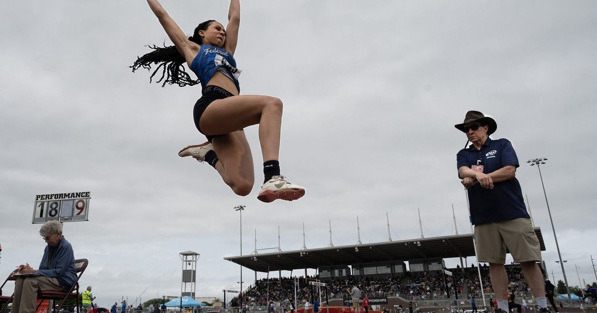 Bellevue Wolverines' Alex Buck Wins 100 and 200 Meters, Team Places Second in Girls Track and Field Meet