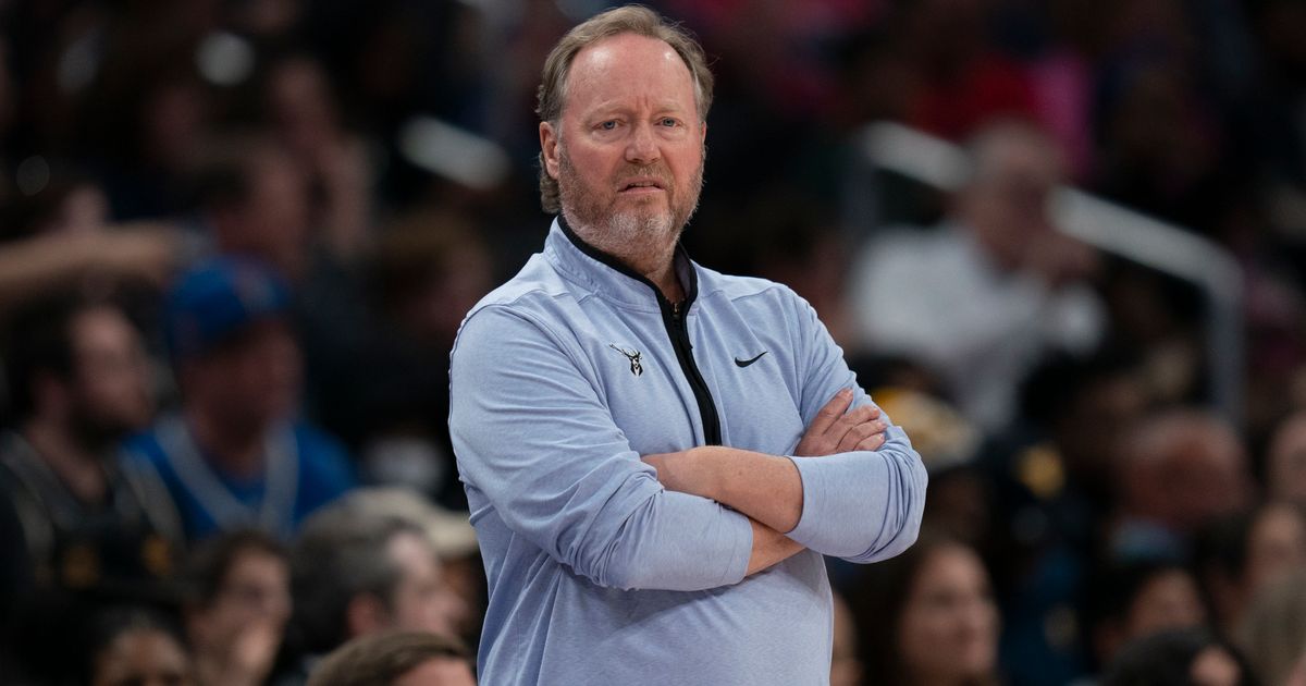 Budenholzer Dismissed as Bucks Head Coach Following First-Round Playoff Exit