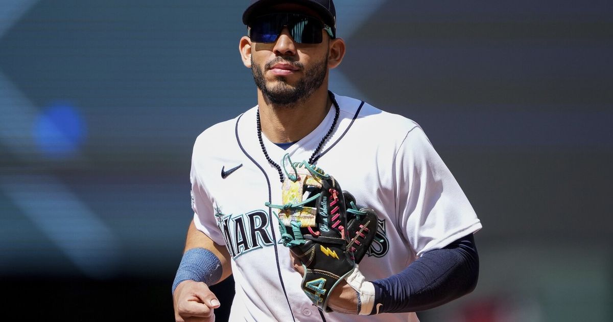 Jose Caballero Making Impact in First Major League Stint with Seattle Mariners