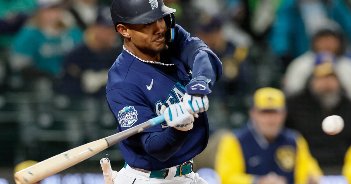 Julio Rodriguez's Struggles: Is it Time to Worry for the Seattle Mariners?