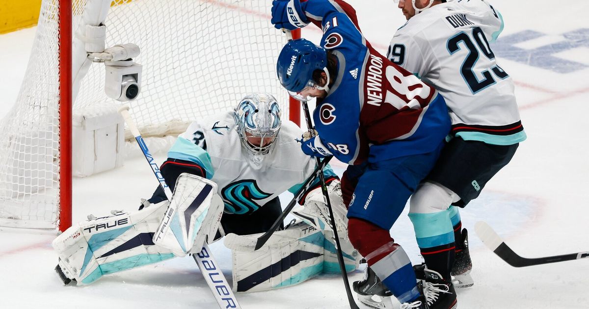 Kraken and Avalanche Battle in Game 7 of NHL Playoffs