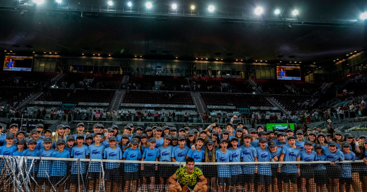 Madrid Open Issues Apology for Muted Microphones During Women's Doubles Final