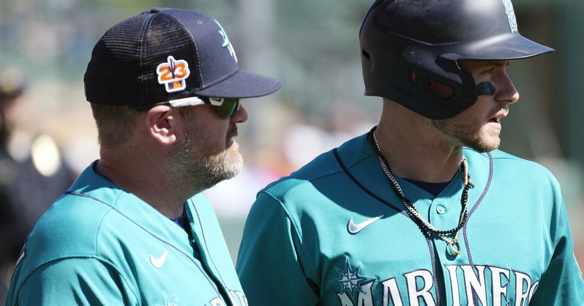 Mariners' Offensive Struggles: Could Hitting Coach Facing the Axe?