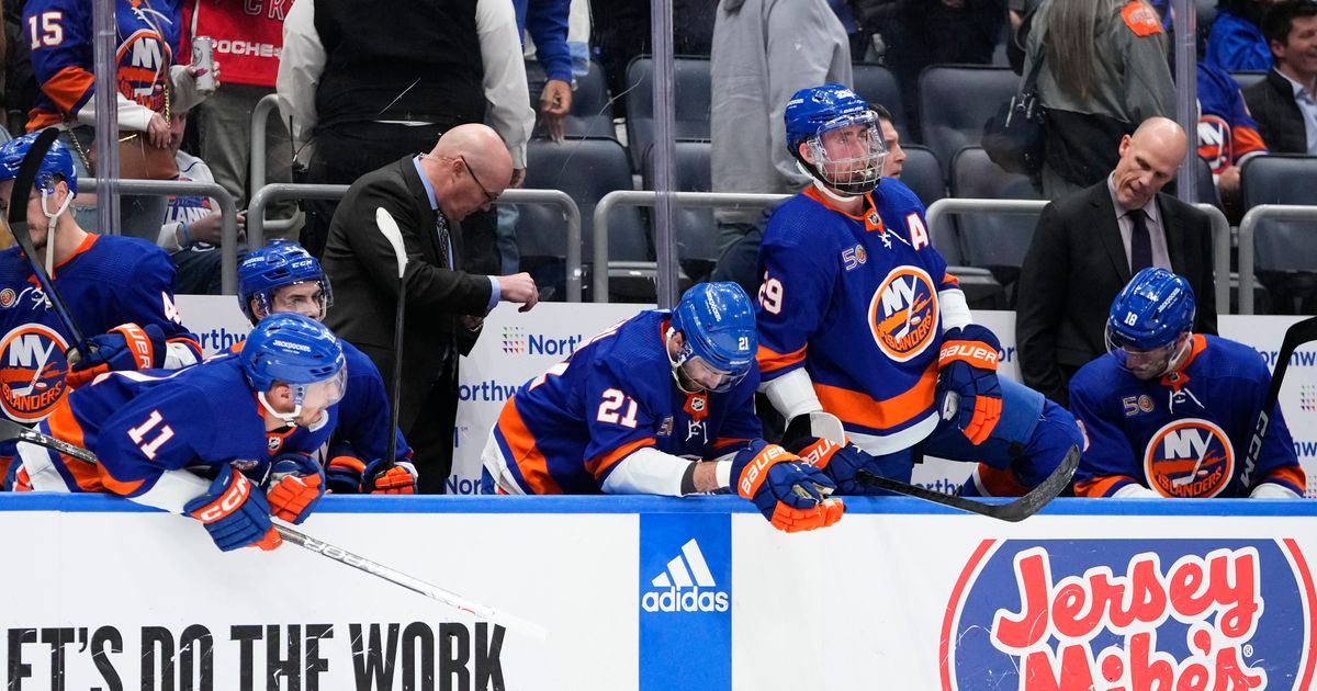 New York Islanders' Playoff Run Ends in Defeat, Enter Offseason with Disappointment