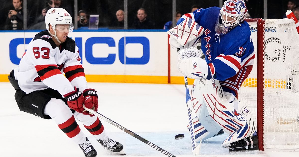 NHL First Round Concludes with Game 7 between New York Rangers and New Jersey Devils