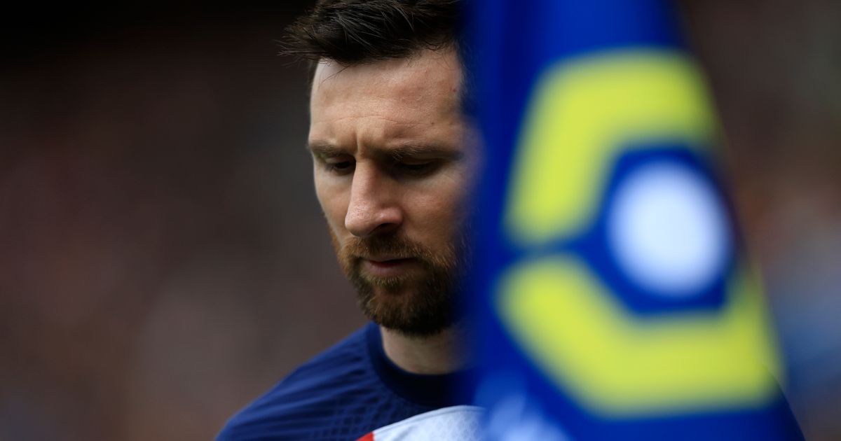 PSG Manager Galtier Confirms Talks with Messi After Suspension