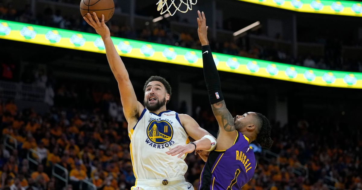 Warriors Defeat Lakers 127-100 Behind Thompson's 30 Points