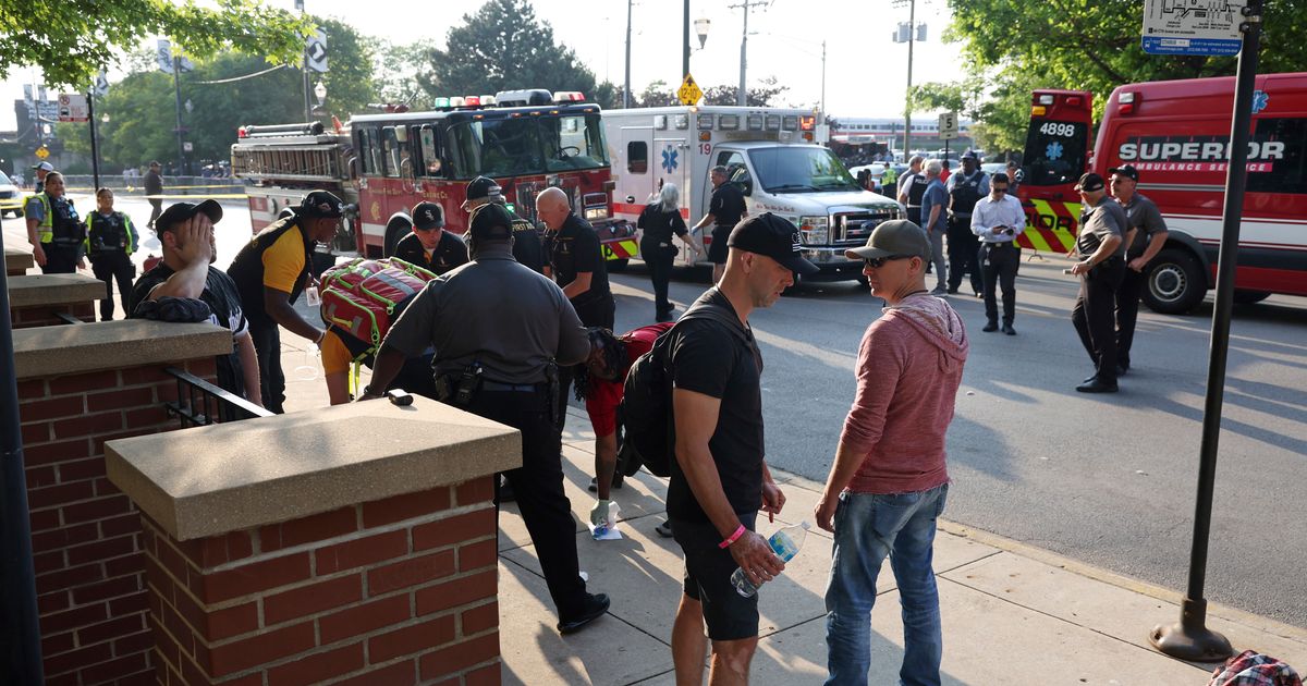 3 Pedestrians Injured in Hit-and-Run Collision Near Chicago White Sox Stadium