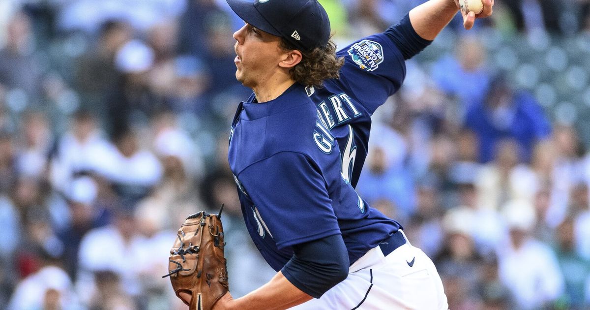 Aaron Judge Leads Yankees to 10-2 Victory Over Mariners