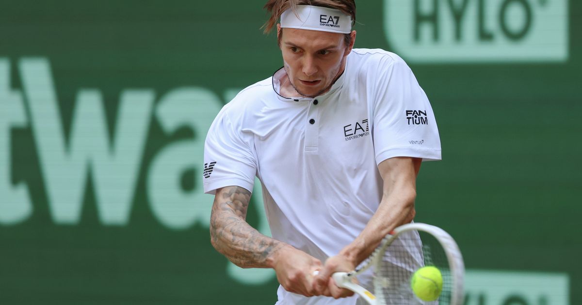 Alexander Bublik Defeats Andrey Rublev to Claim Halle Open Title