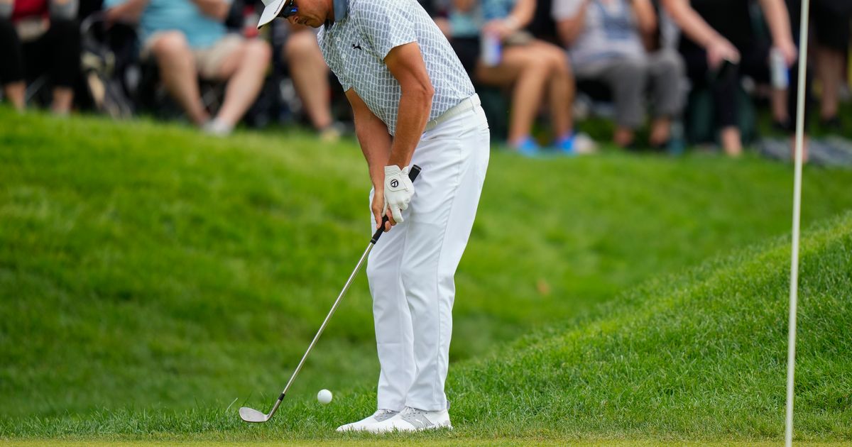 Bradley Sets 54-Hole Scoring Record, Fowler Shoots Career-Best 60 at Travelers Championship
