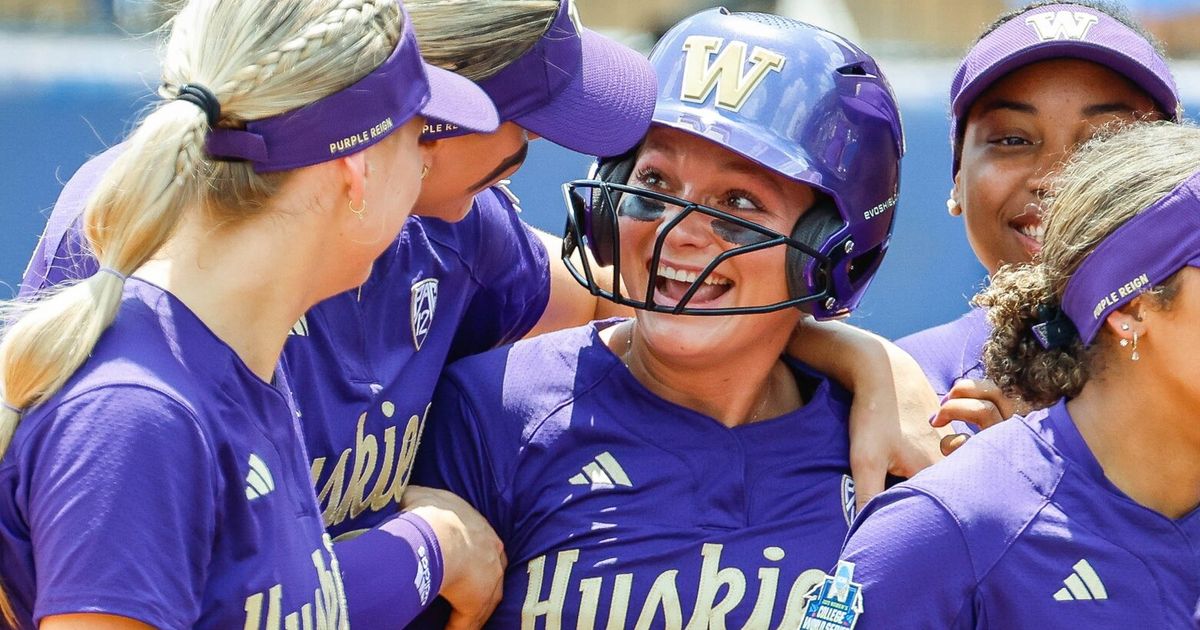 Huskies Softball Retains Core Group Despite Loss of Key Players and Leaders